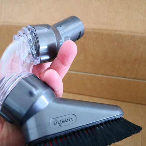 Dyson vacuum part like new