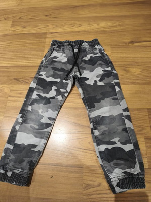 Prenatal Kids' Camo Jogger Pants Like New For Ages 3-4
