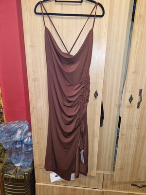Wrap dress brown new, size L Terranova