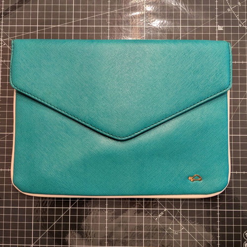 Carpisa women's envelope bag like new
