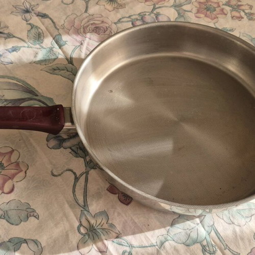Frying pan 28 cm for electric stove like new