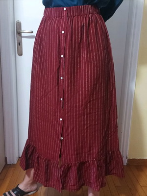 Maxi summer skirt new, burgundy with gold threads