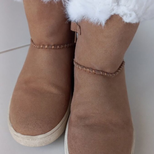 Geox boots like new with synthetic fur lining size 32 white beige