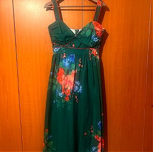Πράσινο φόρεμα Karavan.
