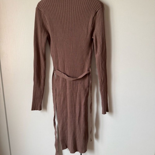Shein ribbed dress brown like new with belt and buttons