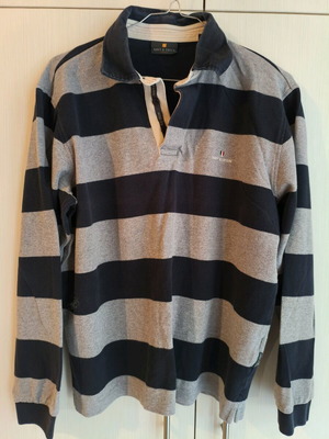 Navy & Green shirt size M like new, black and gray