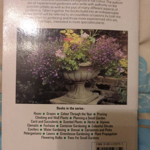 Container Gardening Collins Aura Garden Handbooks like new