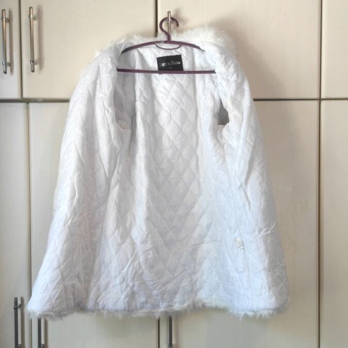 Lusy& Elisa women's coat with fur size M like new, white