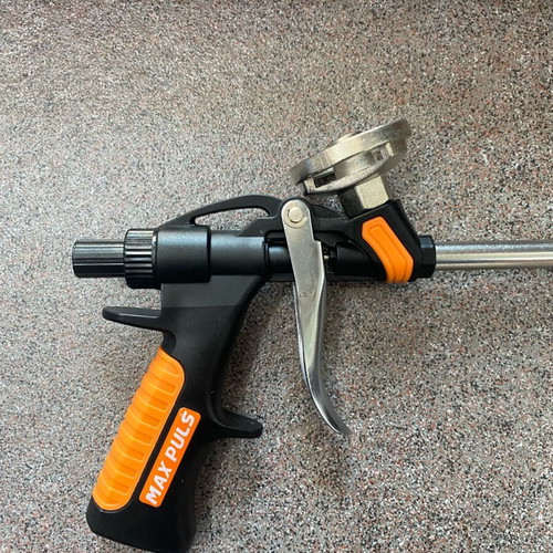 Polyurethane Foam Gun new with metal handle