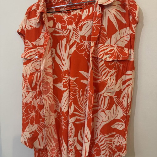 Mango two-piece set like new, small pants and medium shirt, orange