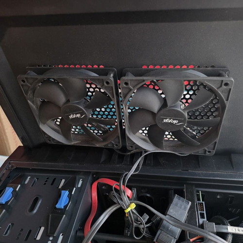 Desktop PC μεταχειρισμένο με Intel Core i5 4570, 16GB RAM, 1TB HDD, 240GB SSD