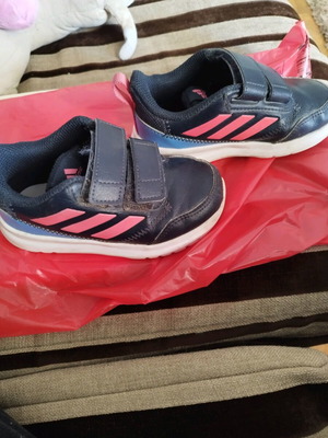 Παπούτσια Adidas αθλητικά για κορίτσι σαν καινούργια, μέγεθος 25, μπλε ροζ