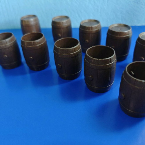 Playmobil brown barrels new, pack of 10 pieces