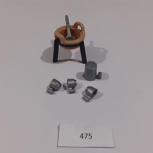 Playmobil pot and utensils set 475, brown pot