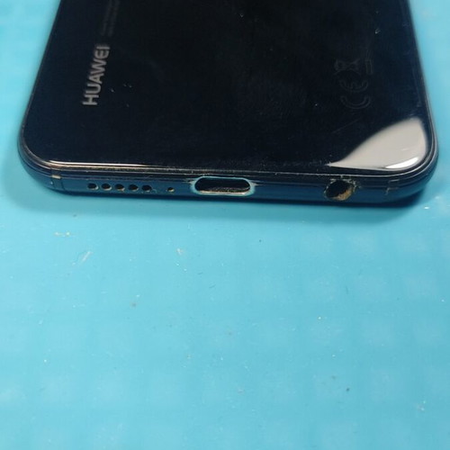 Huawei P20 lite 4/64 used with screen discoloration and moderate battery