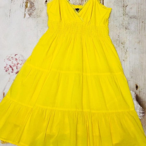 Speed Control dress new, size M, yellow cotton