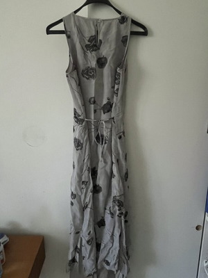 Vintage 90s tie back floral dress like new, size XS-S