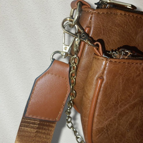 Brown women's shoulder bag like new, two bags in one