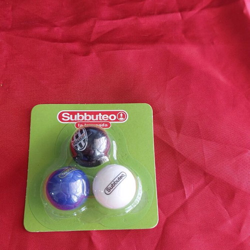Subbuteo Juventus balls new, pack of 3