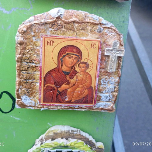 Plaster magnet with image of Panagia new