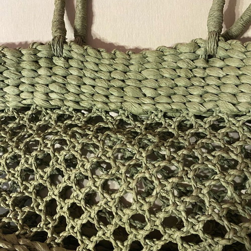 Shade & Shore Woven Shoulder Bag like new, green straw