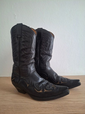 Sendra cowboy μπότες σαν καινούργιο, νούμερο 45, μαύρες