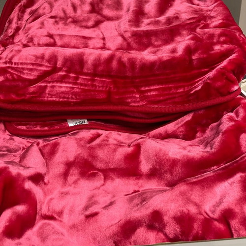 Nima Home blanket new in box