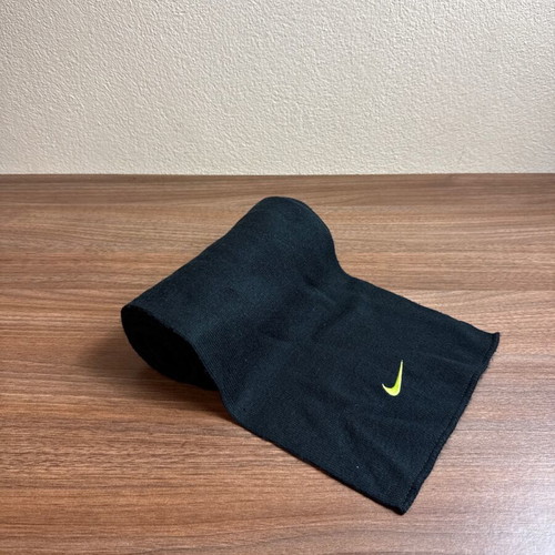 Black Nike scarf with yellow logo new