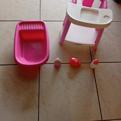 Ecoiffier doll care and feeding set like new