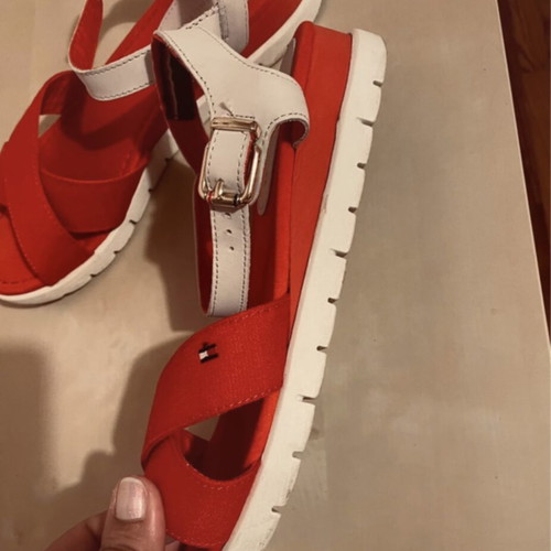 Tommy Hilfiger red criss-cross sandals size 40 like new