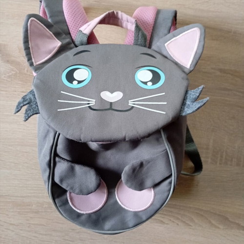 Cat Backpack for Kids like new