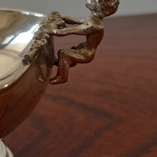 Silver Bowl Armaos 925 like new with sculpted handles