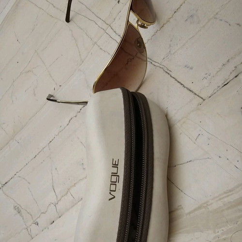 Vogue VO 3587S sunglasses used in very good condition