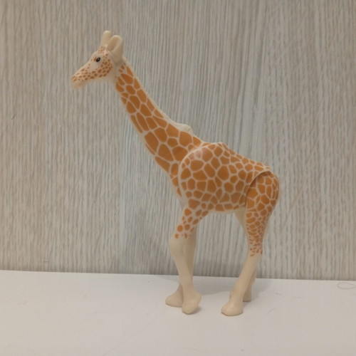 Maxi Kinder Surprise Joy giraffe figure used, Funny Natoons Nature