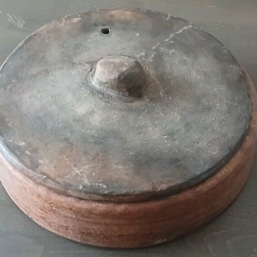 Satch ceramic cooking pot new, handmade