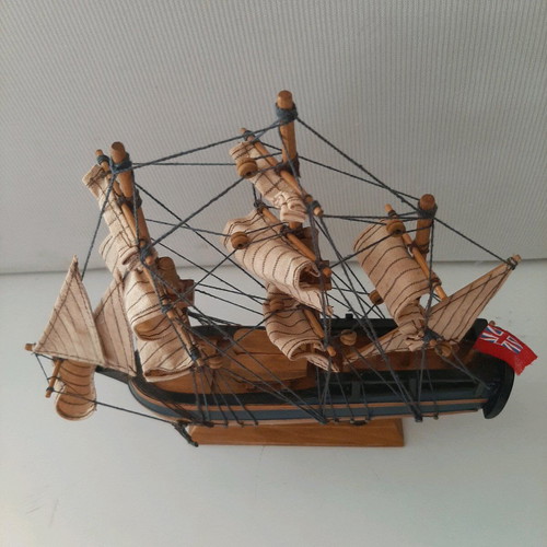Vintage wooden ship like new with many details