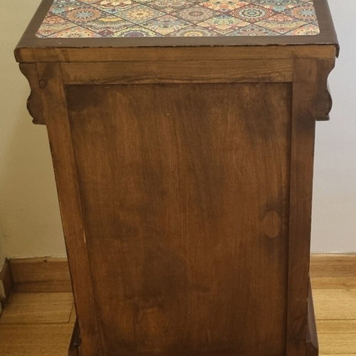 Nightstands used set of two with drawers and cabinet