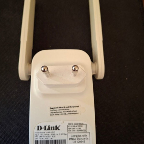 D-Link AC1200 Wi-Fi Range Extender new