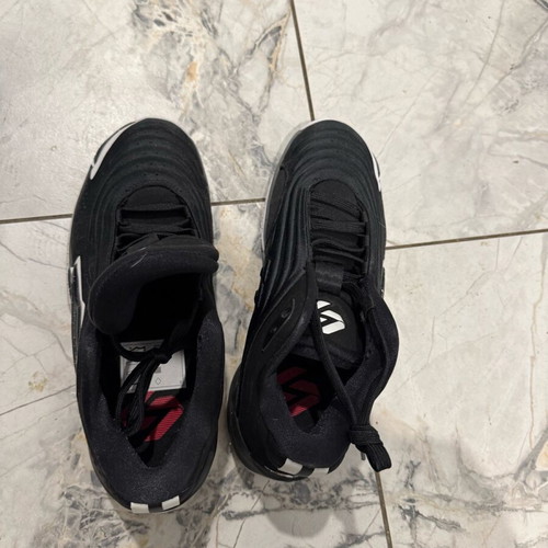 Jordan Luka3 sport shoes like new, size 39