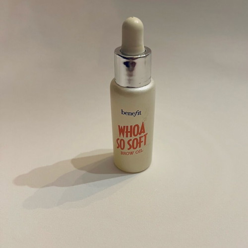 Whoa So Soft Conditioning Brow Oil by Benefit Cosmetics like new with Argan oil
