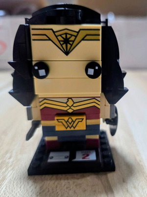 LEGO BrickHeadz DC Comics Super Heroes Wonder Woman like new