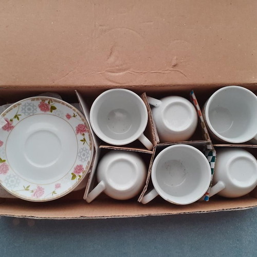 Coffee cup set like new, pack of six