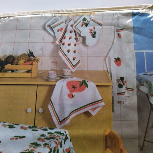 Piraiki Patraiki kitchen set new, 11 pieces
