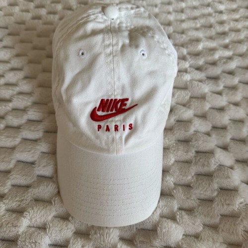 Nike PSG hat white new, one size