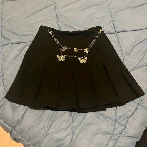 Bershka black A-line skirt with pleats and silver chain, like new