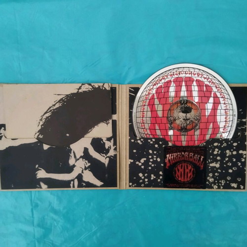 Mirrorball CD like new, rock