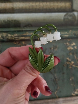Brooch with lilies new, white and green
