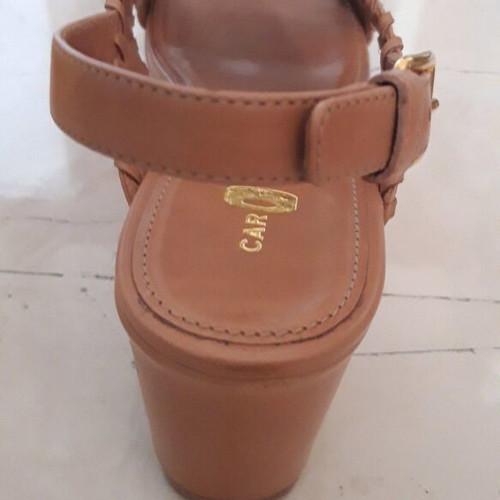 Car Shoe beige platform sandals like new, size 37