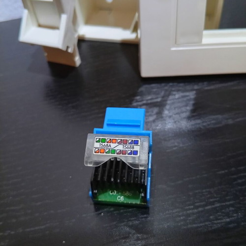 Central single Cat5E wall network socket like new