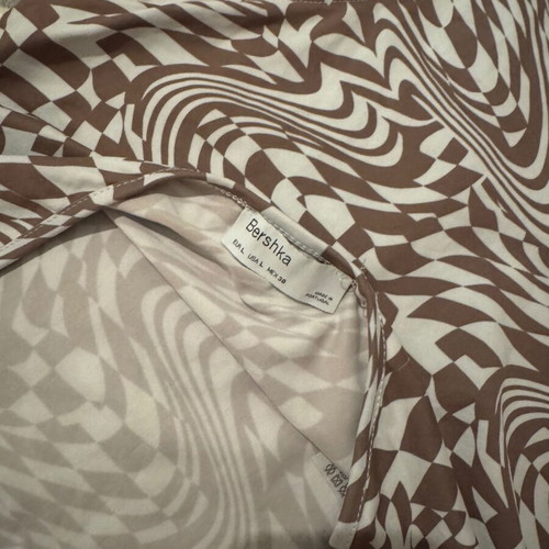 Bershka bodysuit like new, brown and white, size large